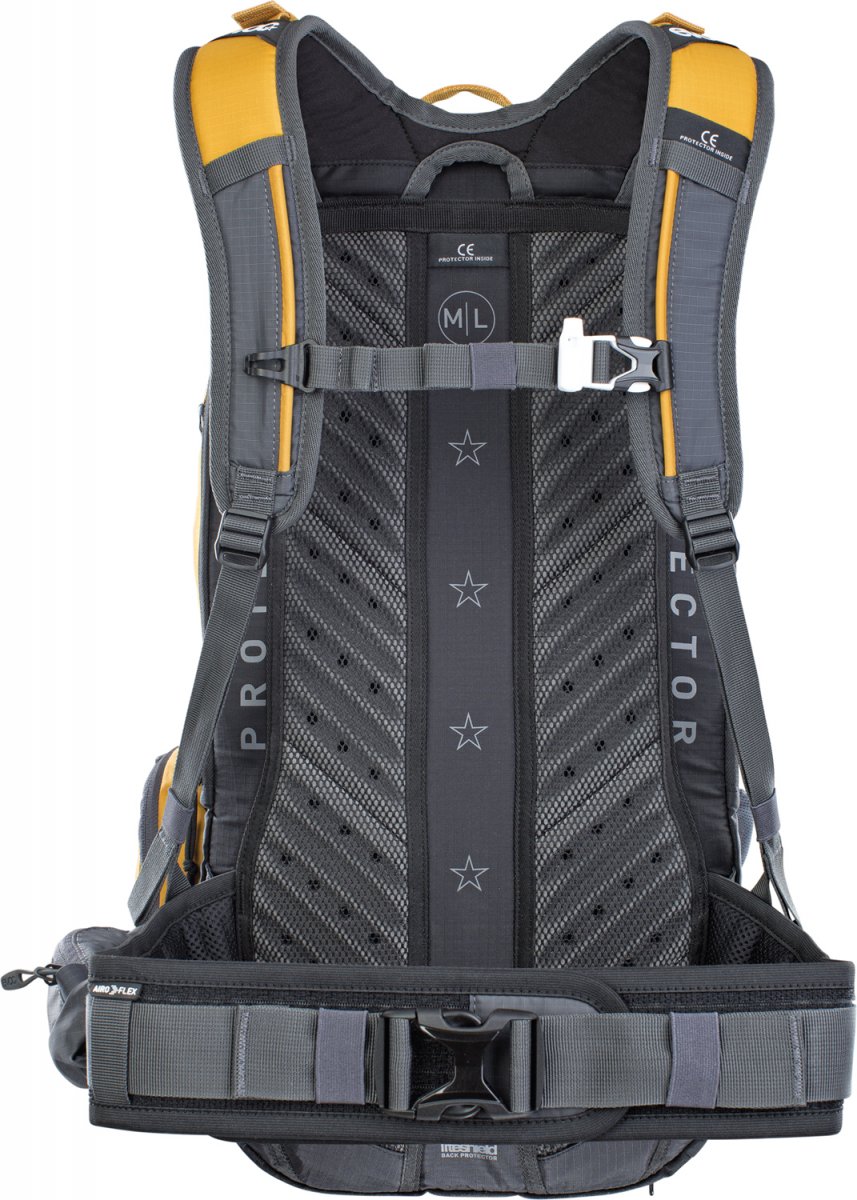 evoc trail 20